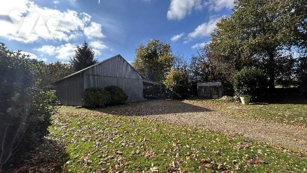 Terrain de loisir 4443 m² avec hangar, eau, élec