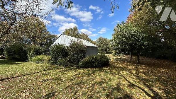 Terrain de loisir 4443 m² avec hangar, eau, élec