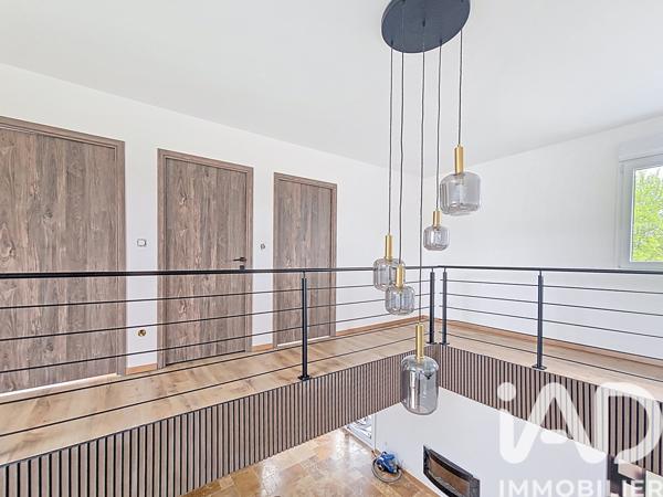 Maison à vendre 5 pièces 118 m² Seuil