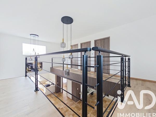 Maison à vendre 5 pièces 118 m² Seuil