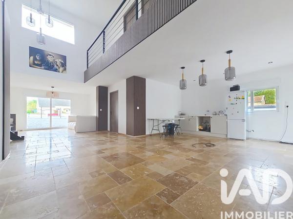 Maison à vendre 5 pièces 118 m² Seuil
