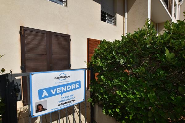 VAR (83) - LA SEYNE SUR MER - STUDIO DE 31,45 M² EN REZ-DE-JARDIN AVEC TERRASSE SUD DE 9 M²