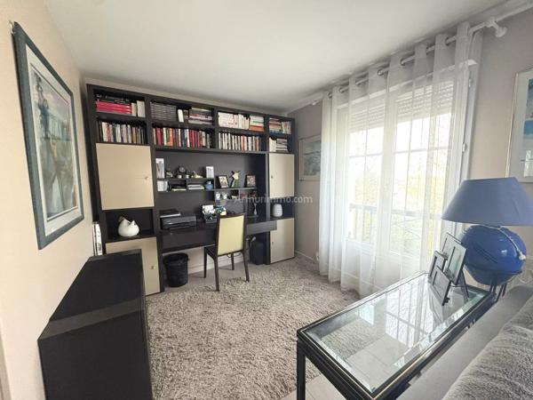 Vente                                                      Appartement
                        
                     5 pièces                      113 m2                     à Serris