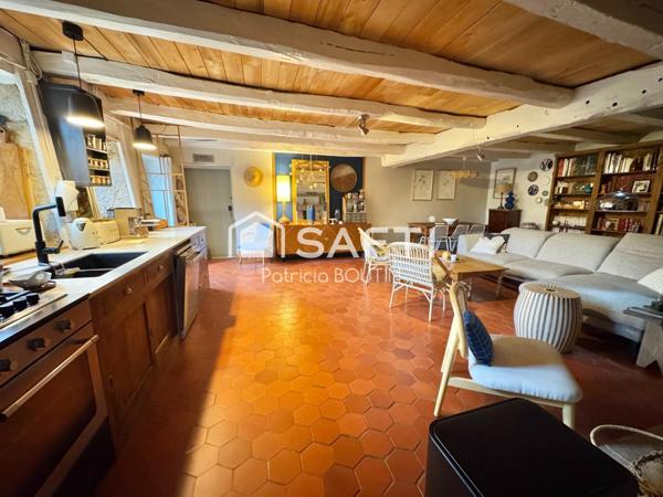 MAGNIFIQUE MAISON EN PIERRE 3 CHAMBRES ET 2 BUREAUX AVEC GRANGE ATTENANTE !