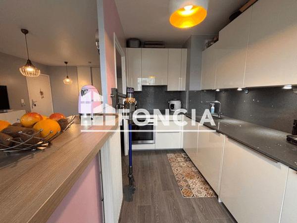 À vendre Appartement 5 pièces 93.2 m² - Poissy 78300