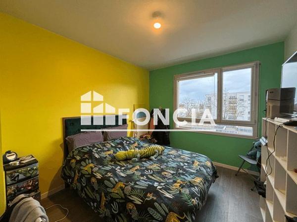 À vendre Appartement 5 pièces 93.2 m² - Poissy 78300