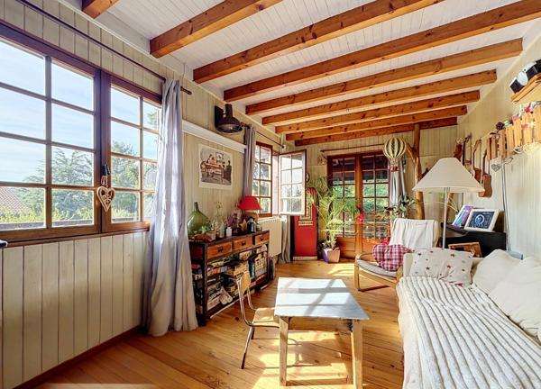 Chalet savoyard de 168m² - Drôme des colines - Saint Uze