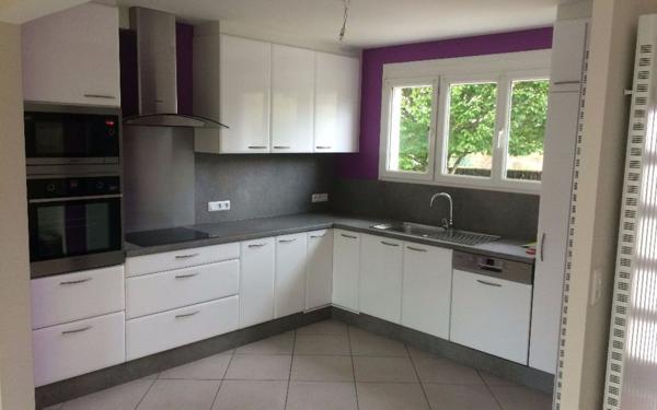 Maison à louer    5 pièces •  Saint-Longis