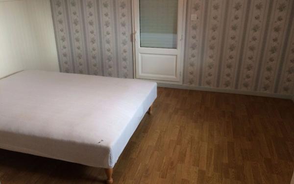 Maison à louer    5 pièces •  Saint-Longis