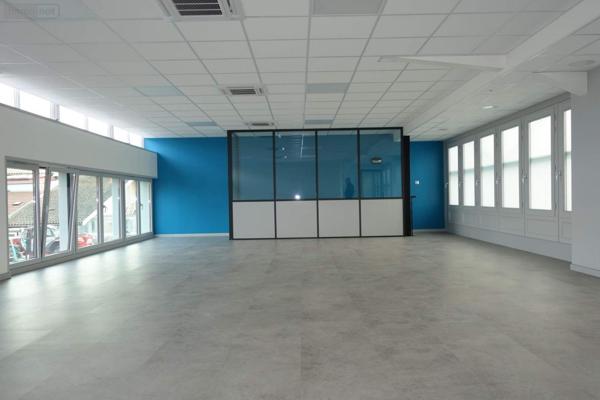 Fonds et/ou murs commerciaux à vendre à Charnay-lès-Mâcon en Saône-et-Loire (71850), ref : MU 57