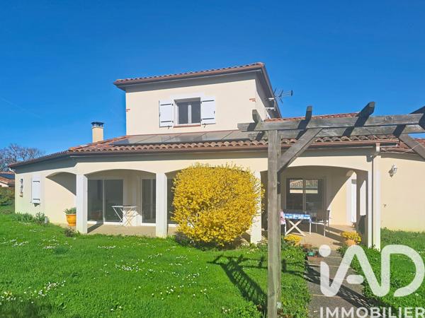 Maison à vendre 6 pièces 199 m² Saramon