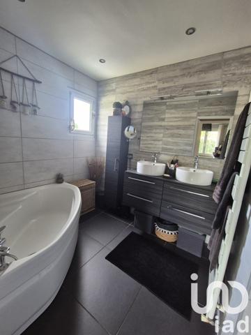 Maison à vendre 5 pièces 122 m² Arbent