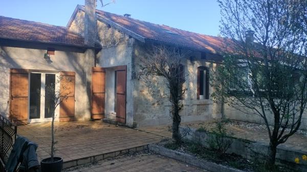 Maison à louer 850 € CC St-Pardoux-la-Rivière 5 p 174 m² DPE A