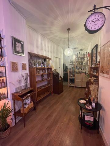 local commercial Bordeaux