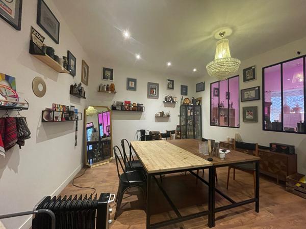 local commercial Bordeaux