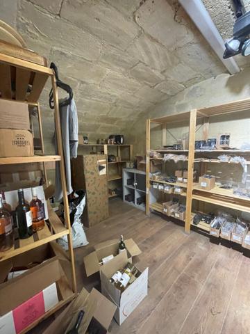 local commercial Bordeaux