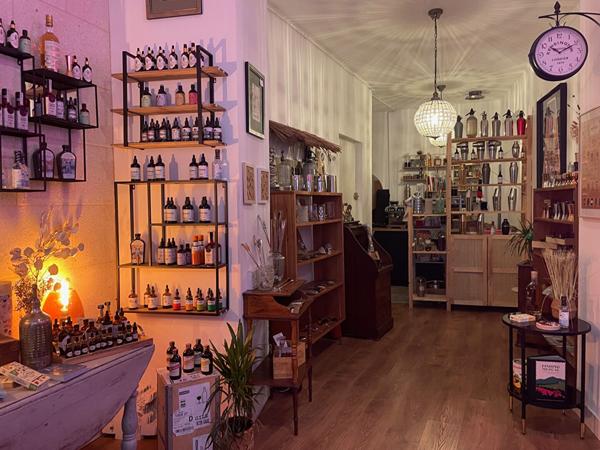 local commercial Bordeaux