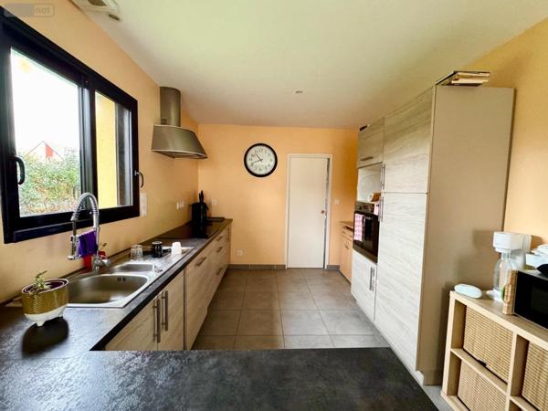 Pavillon à vendre à Lannilis dans le Finistère (29870), ref : 29042-48