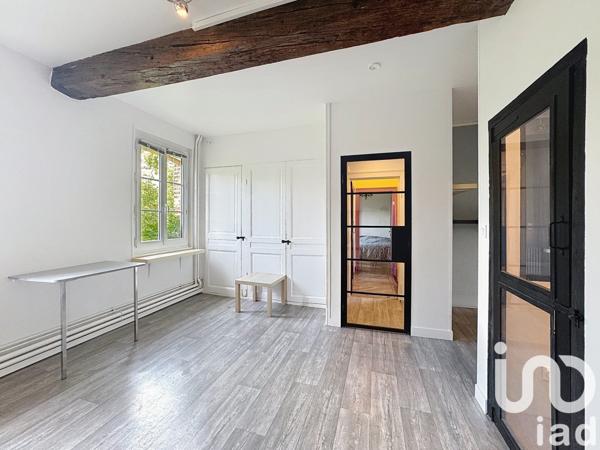 Maison 10 pièces de 243 m² à Tourville-la-Rivière (76410)