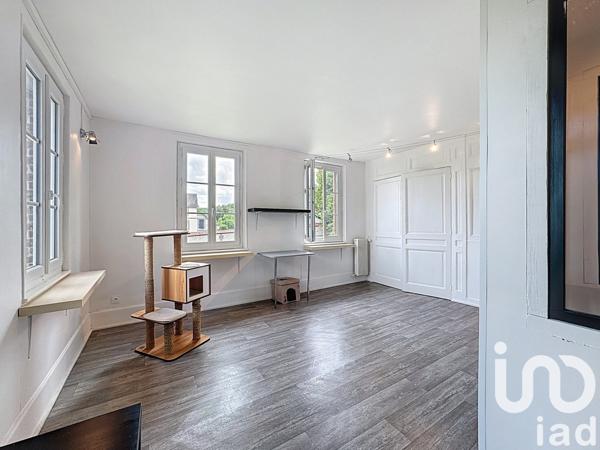 Maison 10 pièces de 243 m² à Tourville-la-Rivière (76410)