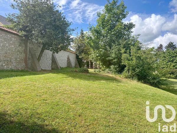 Maison 10 pièces de 243 m² à Tourville-la-Rivière (76410)