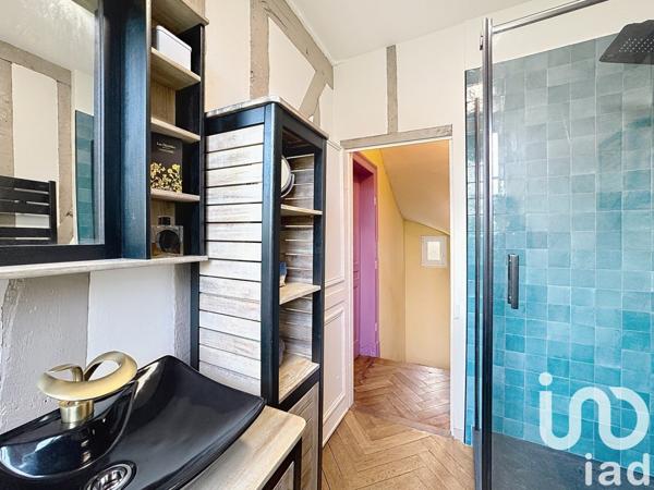 Maison 10 pièces de 243 m² à Tourville-la-Rivière (76410)