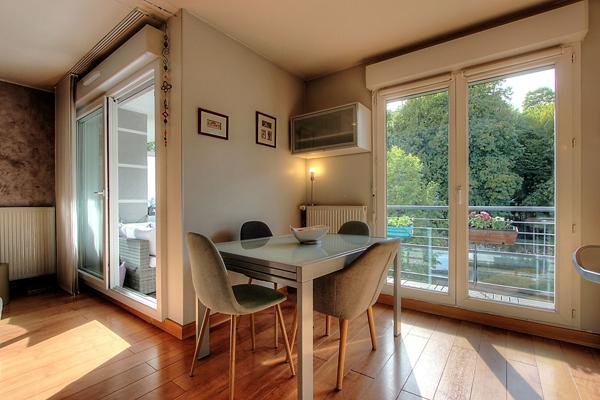 En Attique, Appartement 4 pièces 92 m² La Motte-Servolex