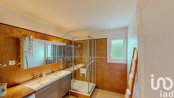 Appartement 3 pièces de 79 m² à Saint-Jean-de-Luz (64500)