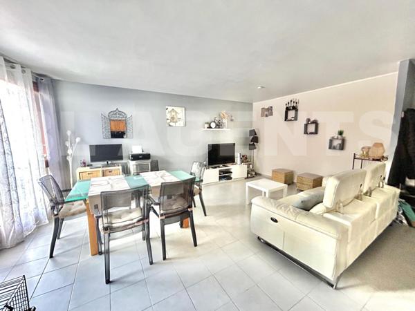 Rambouillet, T4 lumineux, 3 chambres, à 3 min de la gare de Rambouillet