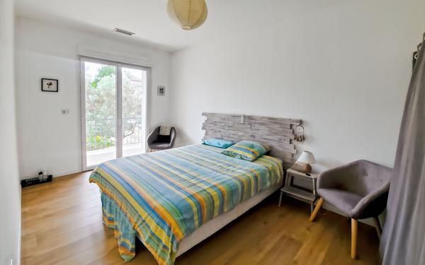 Maison à vendre    6 pièces •  Forcalquier