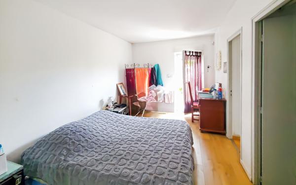 Maison à vendre    6 pièces •  Forcalquier