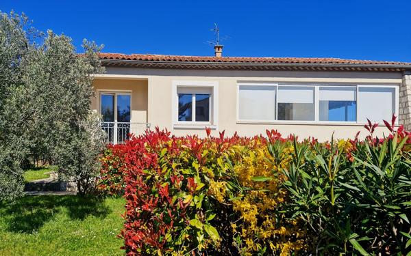 Maison à vendre    6 pièces •  Forcalquier