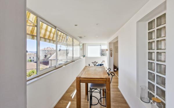 Maison à vendre    6 pièces •  Forcalquier