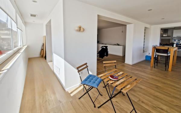 Maison à vendre    6 pièces •  Forcalquier