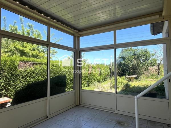 Plain-pied dans le centre de DANGE SAINT ROMAIN