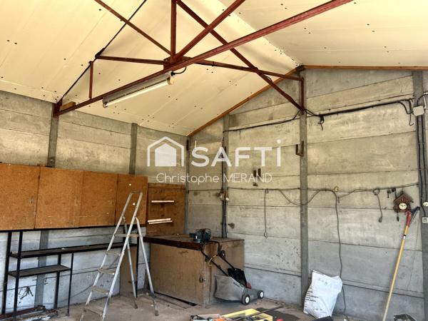 Plain-pied dans le centre de DANGE SAINT ROMAIN