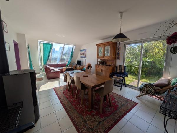 GÂVRES ACCES DIRECT A LA PLAGE JOLIE MAISON DE 105m² ENVIRON 5 PIÈCES PARCELLE CLÔTURÉE EN BOUT D' IMPASSE DE 454m²
