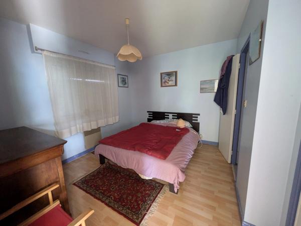 GÂVRES ACCES DIRECT A LA PLAGE JOLIE MAISON DE 105m² ENVIRON 5 PIÈCES PARCELLE CLÔTURÉE EN BOUT D' IMPASSE DE 454m²