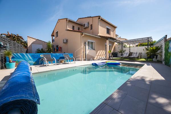 Canet en Roussillon : Maison trois faces 6 pièces avec piscine à vendre