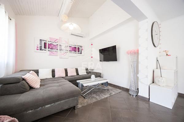 Canet en Roussillon : Maison trois faces 6 pièces avec piscine à vendre