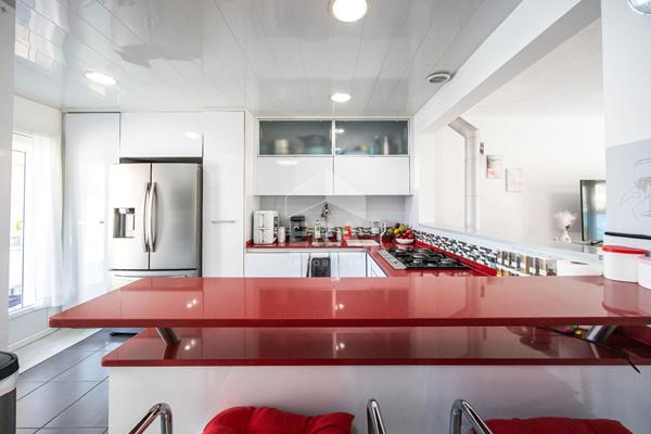 Canet en Roussillon : Maison trois faces 6 pièces avec piscine à vendre