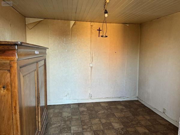 Maison à vendre à Faycelles dans le Lot (46100), ref : VM581