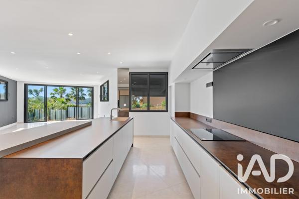 Maison (prestige) à vendre 5 pièces 210 m² Saint-Cyr-sur-Mer