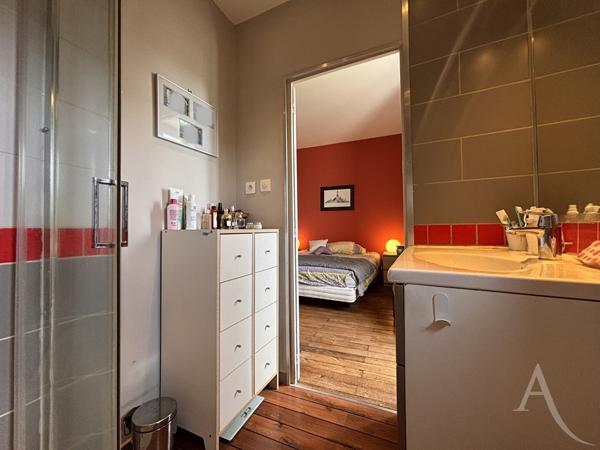 Maison 3 chambres jardin et garage - Bourges