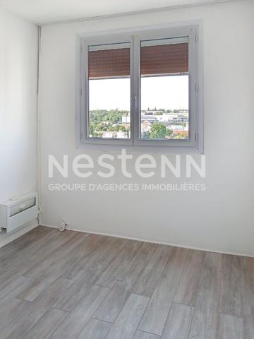 A vendre à Longjumeau T3 avec balcon et place de parking