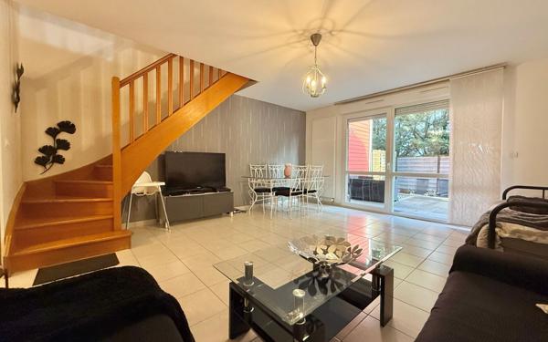 Appartement à vendre    4 pièces • 90,30 m2 Chenôve