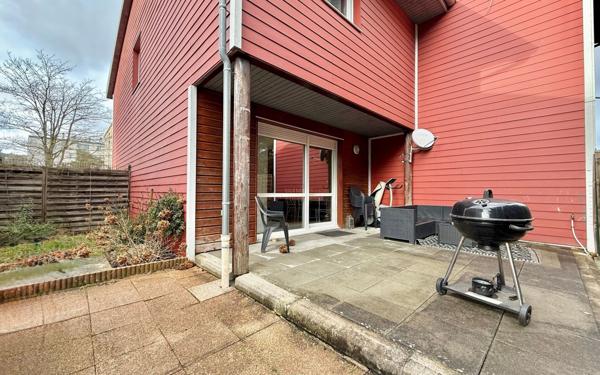 Appartement à vendre    4 pièces • 90,30 m2 Chenôve