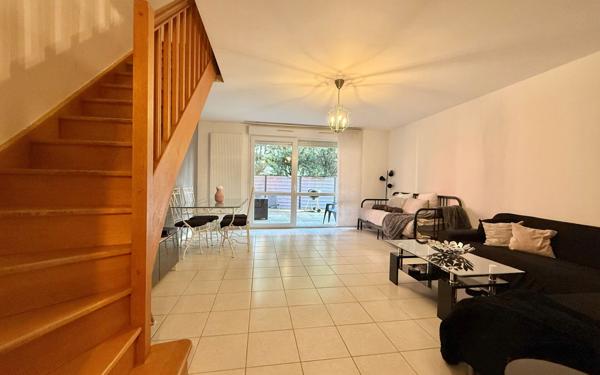 Appartement à vendre    4 pièces • 90,30 m2 Chenôve