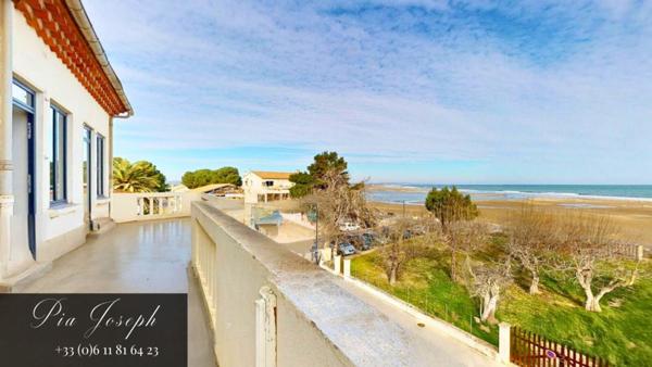 ENSEMBLE IMMOBILIER D'EXCEPTION À LA FRANQUI - LEUCATE