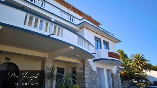 ENSEMBLE IMMOBILIER D'EXCEPTION À LA FRANQUI - LEUCATE